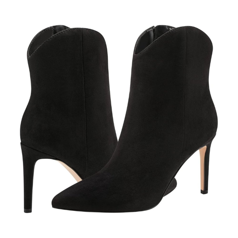 Marc Fisher Boots in Black